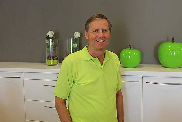 Dr. Glanzer